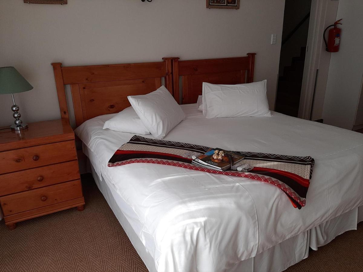 Afton Safari Lodge Кемптън Парк Екстериор снимка